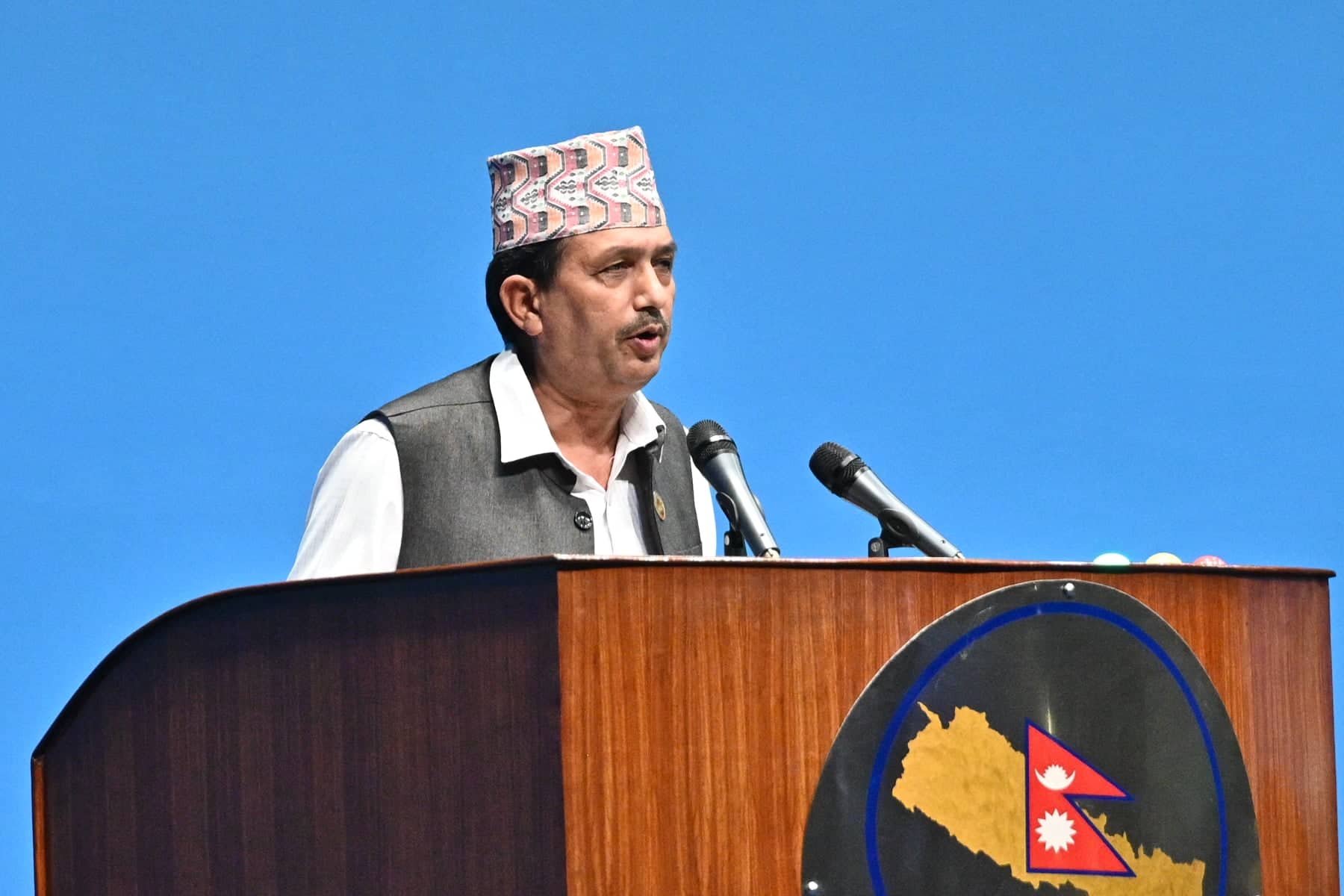 जनार्दन शर्मालाई अर्थमन्त्रीका रूपमा एमालेले स्वीकार्दैनः भानुभक्त ढकाल